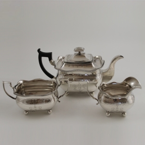 antique-silver-tea-set-service-23072012a